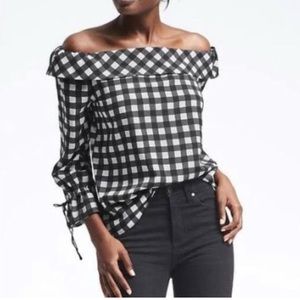 Banana Republic off shoulder blouse